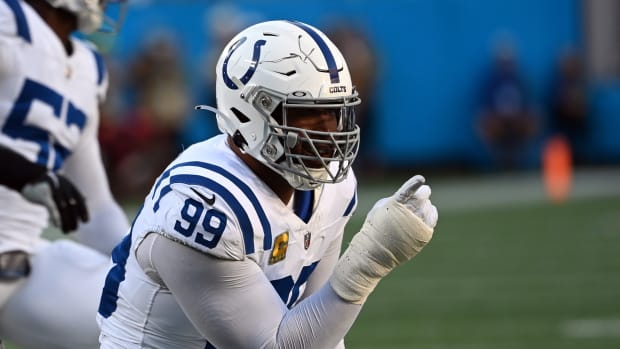 Indianapolis Colts DL DeForest Buckner vs Panthers 2023